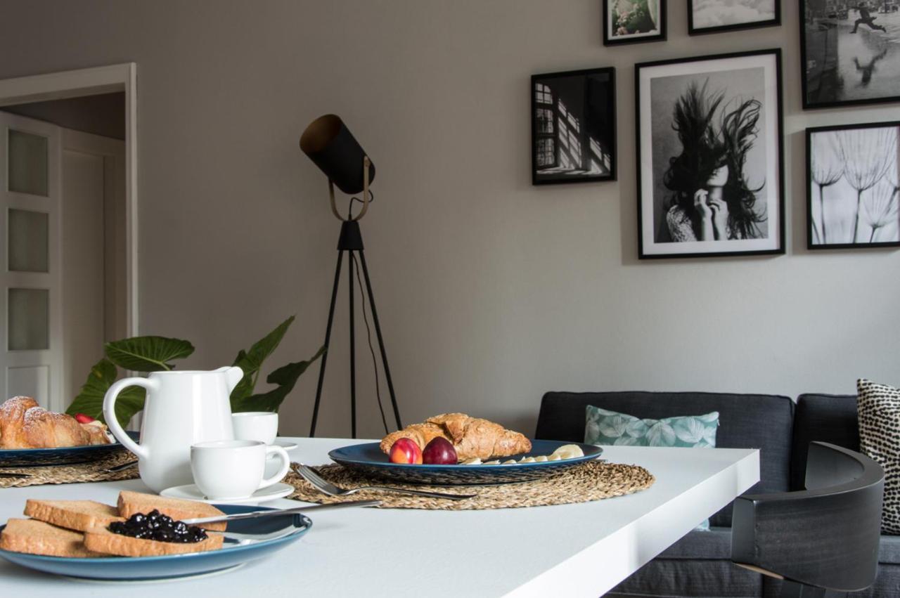 Calixa Apartment กาญารี ภายนอก รูปภาพ